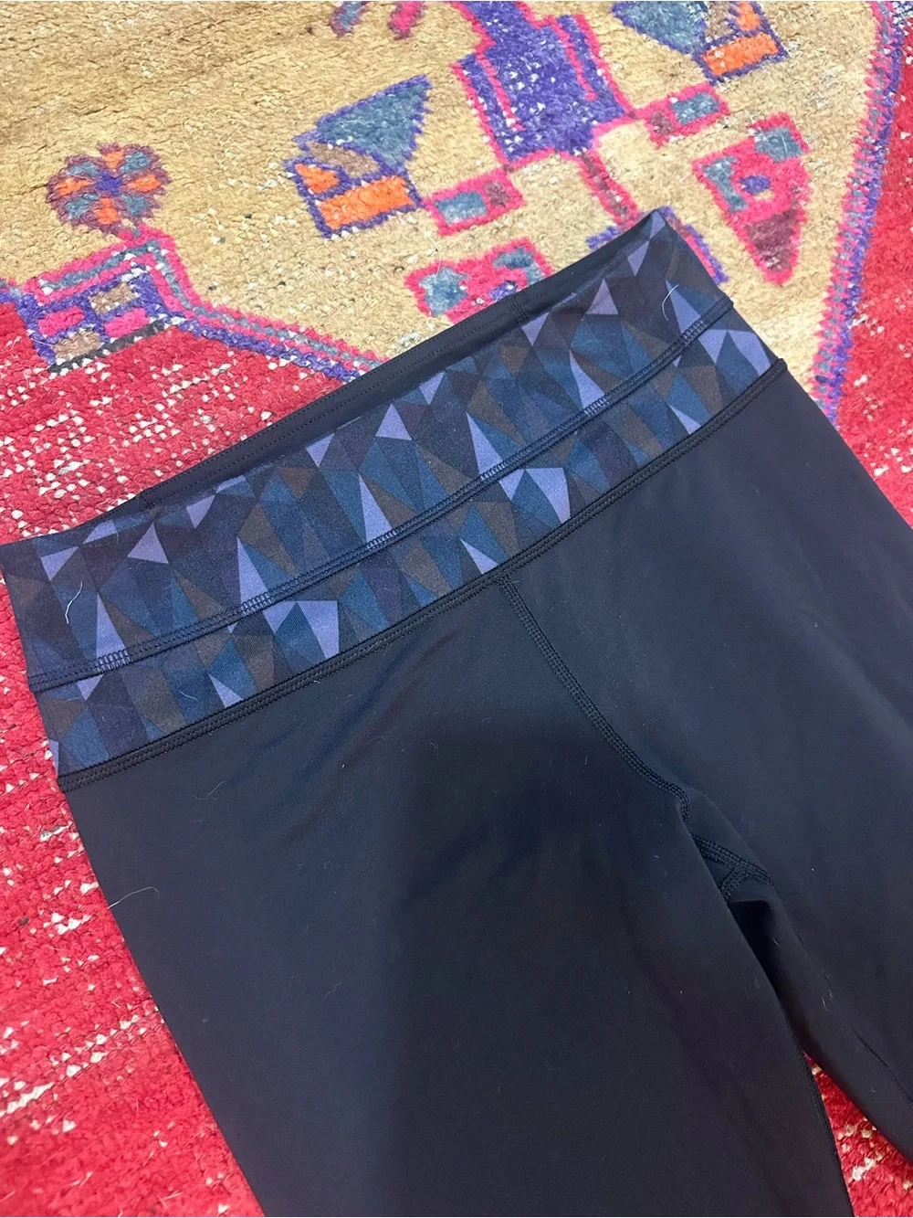LULULEMON tall leggings dark navy sz 4